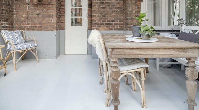 Photo of Look At You