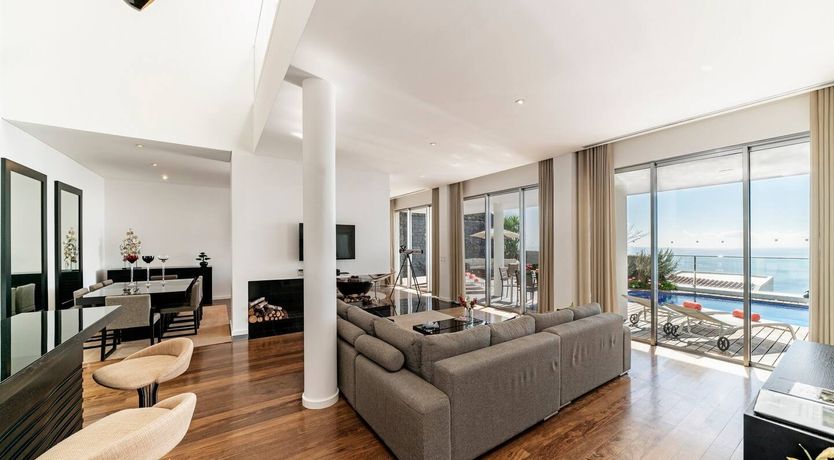 Photo of Gleam Of The Sea