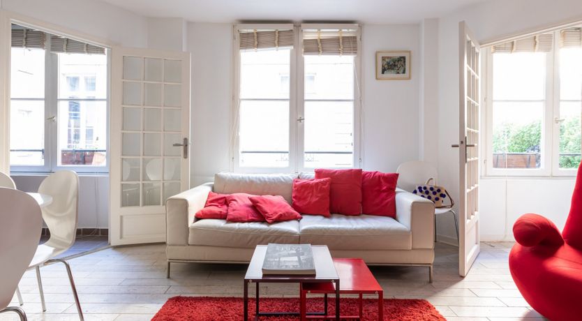 Photo of The Red Right Hand