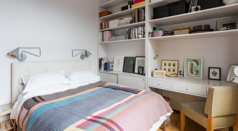 Photo of Queen of Queen's Park