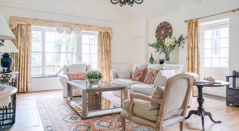 Photo of Rose Cocoon