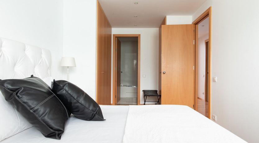 Photo of The Singing Butler