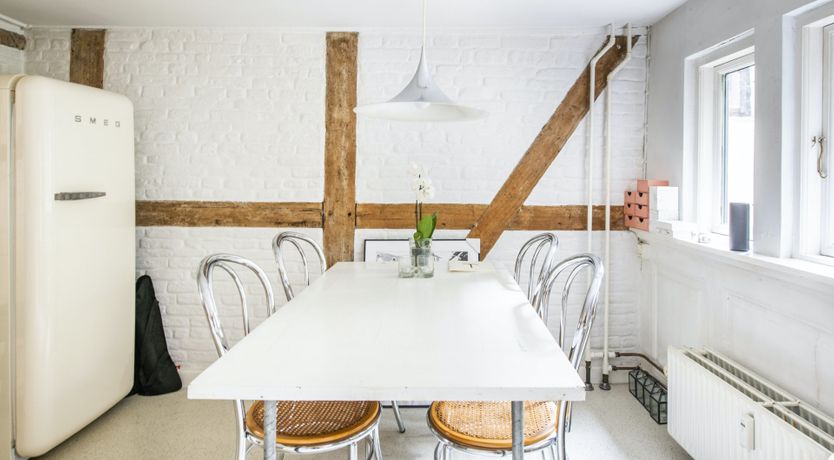 Photo of Polaroid Surfing