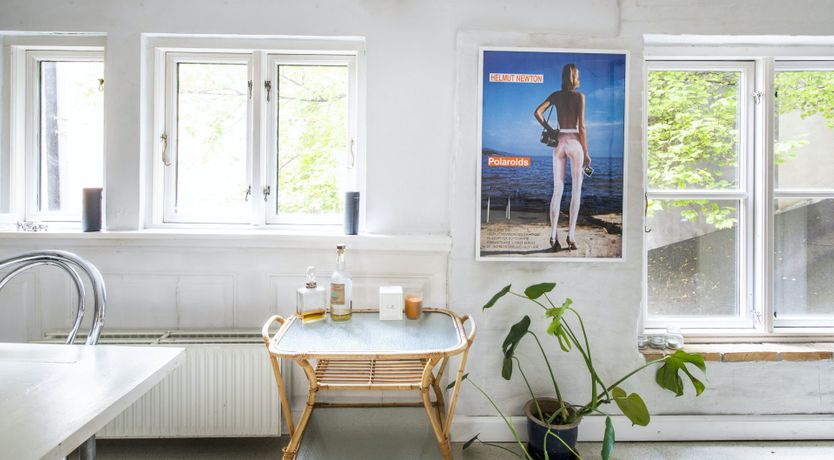 Photo of Polaroid Surfing