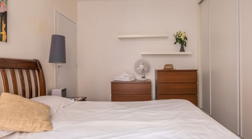 Photo of Poppy & Perle