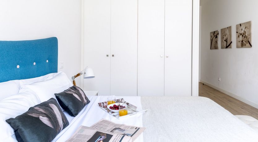 Photo of Beehive Mirror