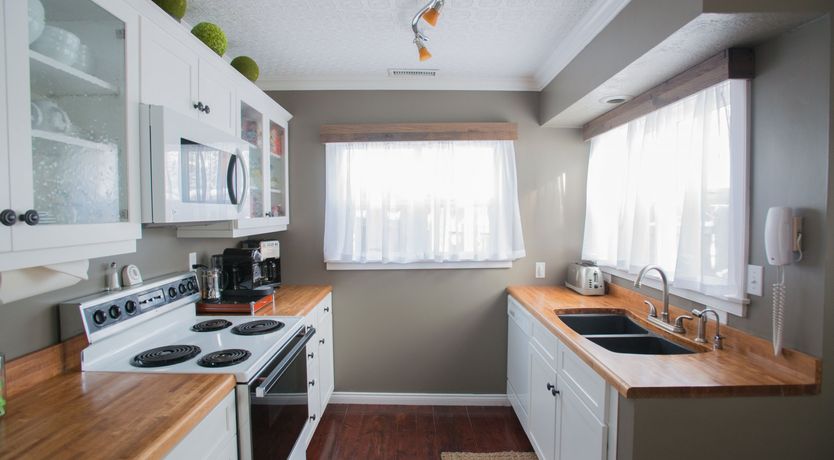 Photo of Yellow Me Blue