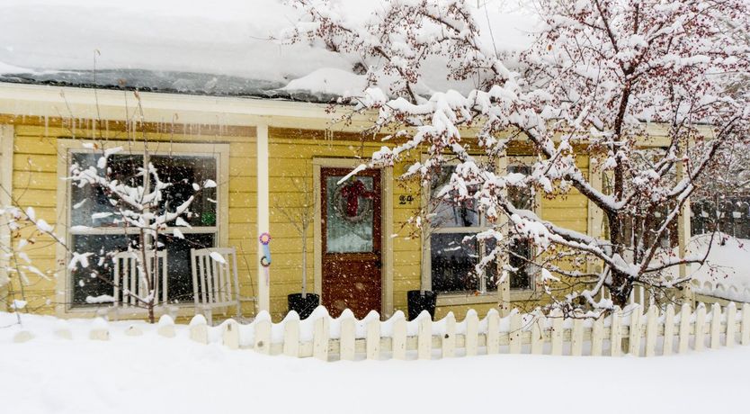 Photo of Yellow Me Blue