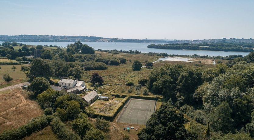 Photo of Apple Bobbing