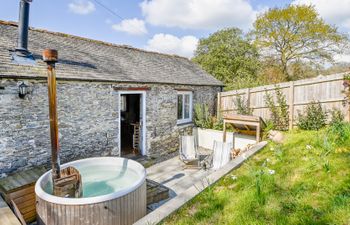 Apple Bobbing Holiday Cottage