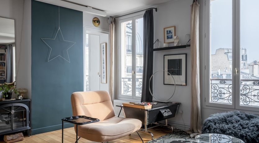 Photo of The Guitarist