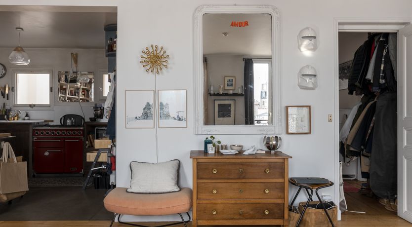 Photo of The Guitarist