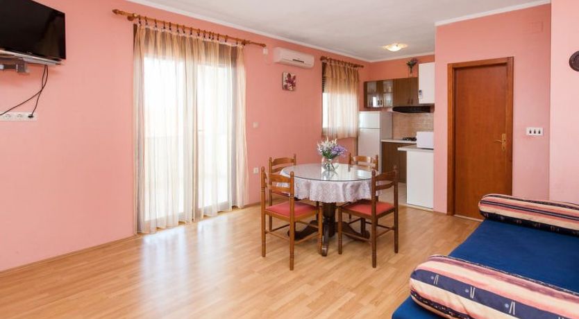 Photo of Nikol Apartment 3