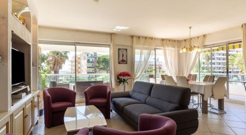 Photo of Les Palmiers Apartment 2