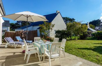 La Brise Holiday Home