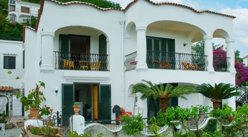 Photo of La Penultima Villa 2