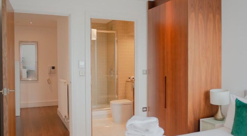 Photo of Lincoln Court