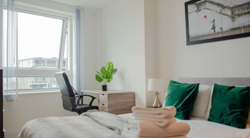 Photo of Lincoln Way