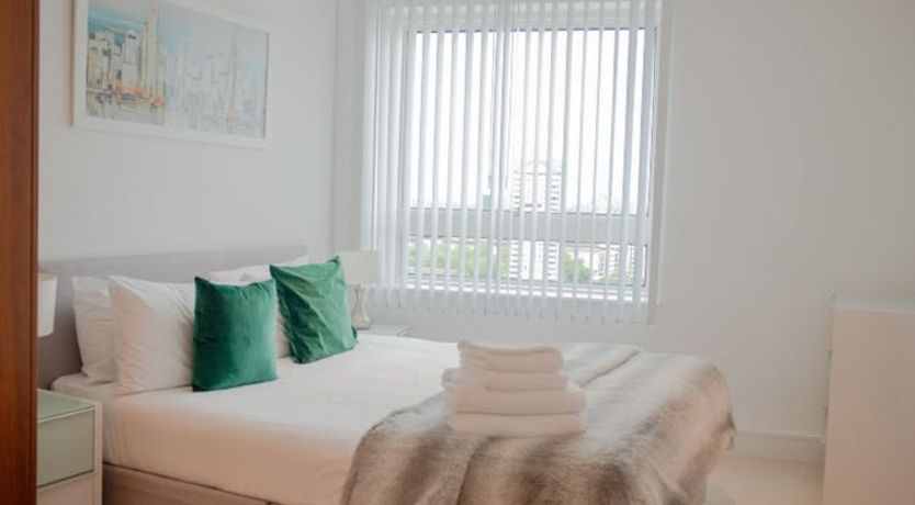 Photo of Lincoln Way