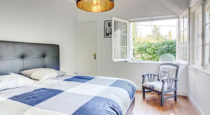 Photo of La Roche Blanche