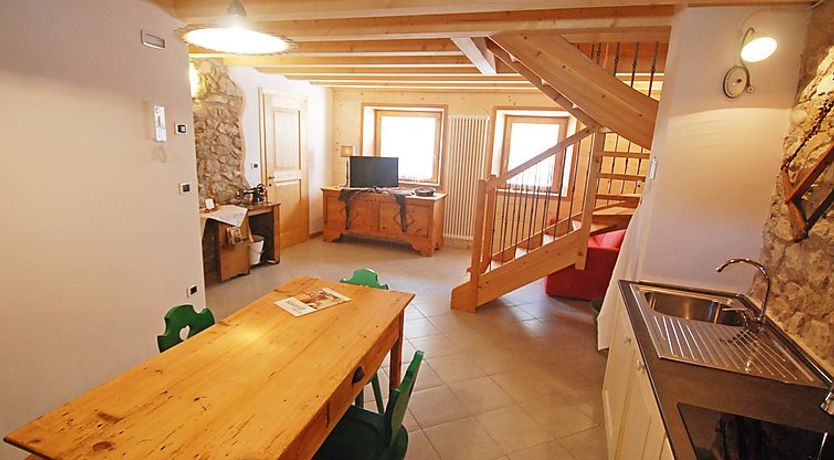 Photo of Albergo Diffuso - Cjasa Ustin Apartment 2