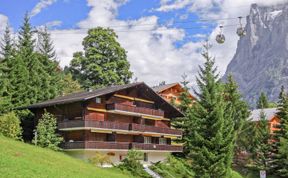 Photo of Chalet Bodmisunne Apartment 2