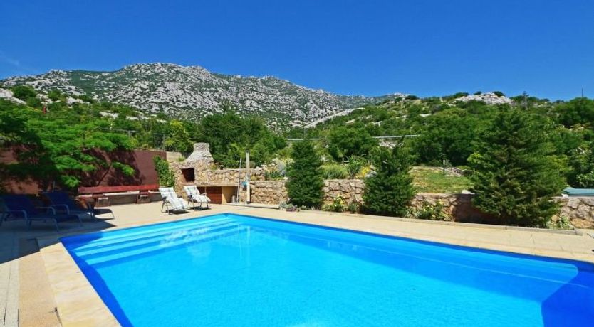 Photo of Sani Apartment 4