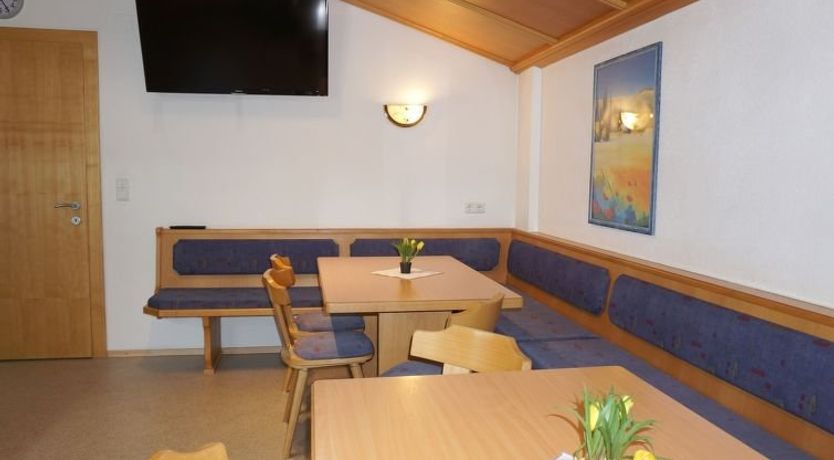 Photo of Stark Apartment 2