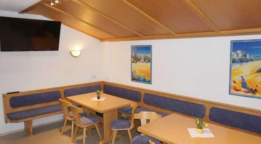 Photo of Stark Apartment 2