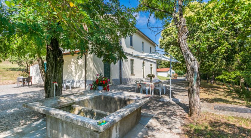 Photo of La Madonnina x 17 pax Holiday Home 4