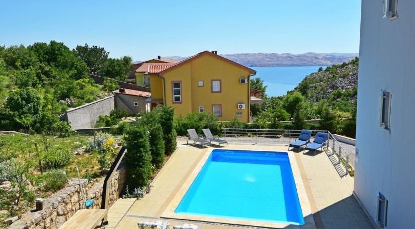 Photo of Sani Apartment 5