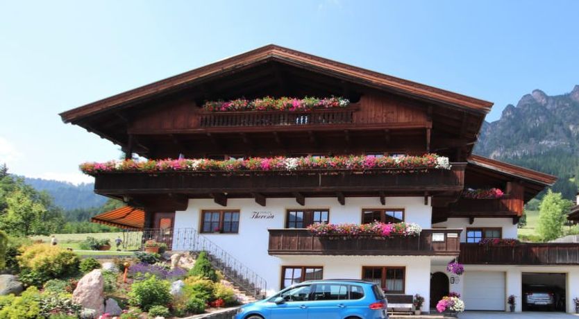 Photo of Elisabeth Apartment 2