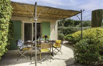 Val d'Alpilles Holiday Home