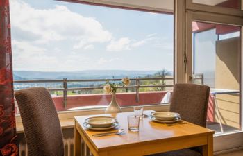 Braubach (B715) Apartment 2 Holiday Home