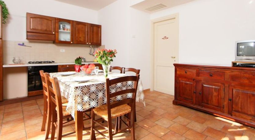 Photo of Oak Apartment 4