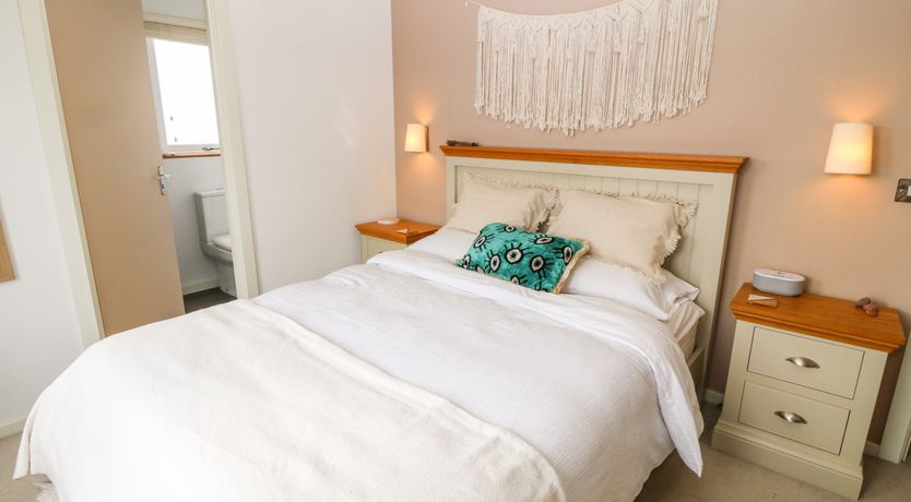 Photo of Sunstone Lodge (Garreg Haul Lodge)