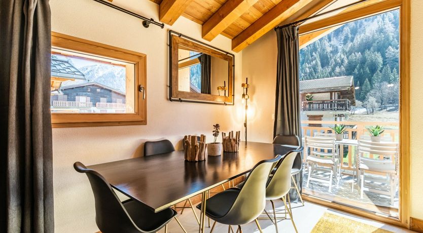 Photo of Timber & Peaks