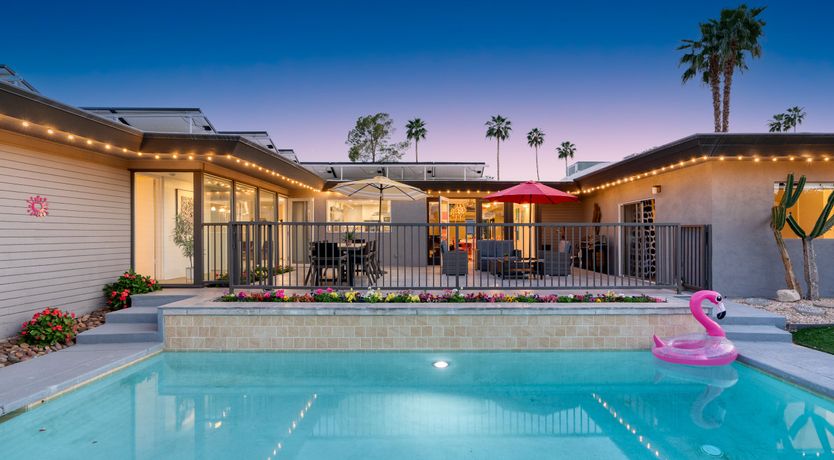 Photo of South Palm Daydream