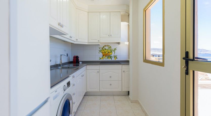 Photo of Sapphire Horizon