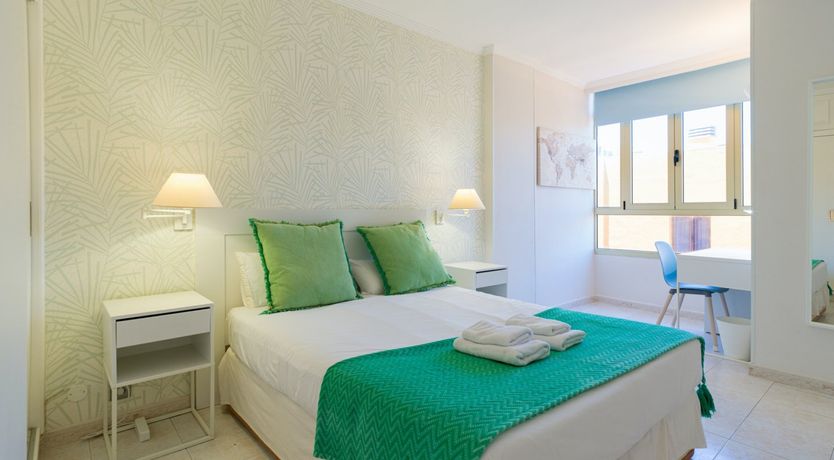 Photo of Sapphire Horizon