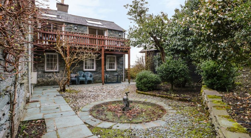 Photo of Coombe Cottage