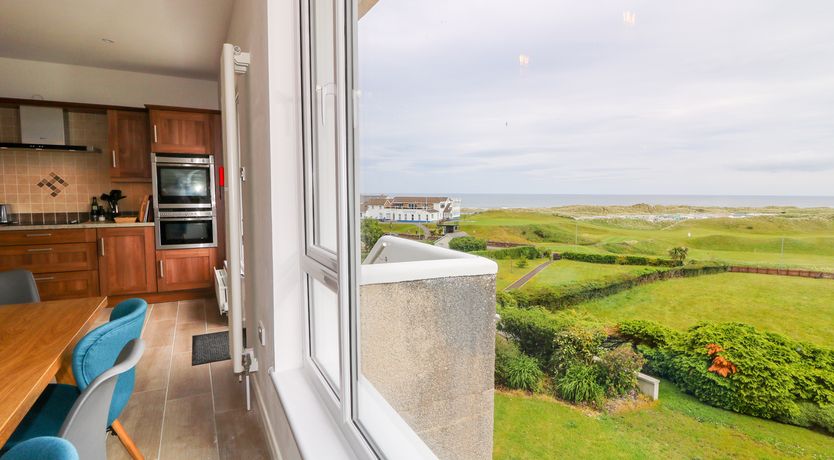 Photo of Seacoast Cottage