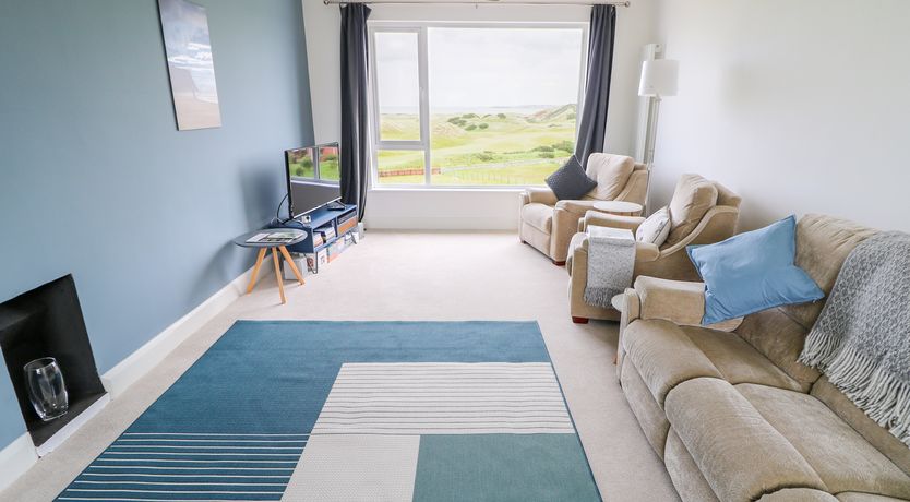 Photo of Seacoast Cottage