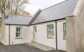 Photo of Minnie's Cottage, Killeavy