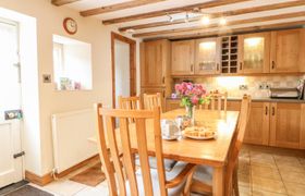 Orchard View Holiday Cottage