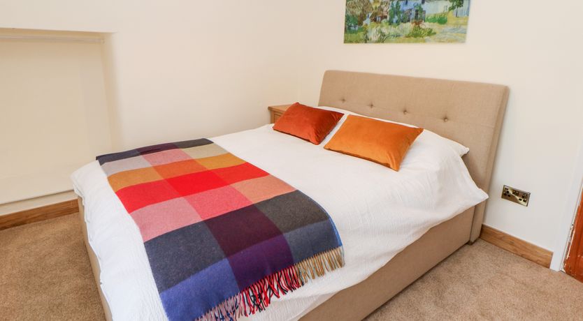 Photo of The Old Cobblers