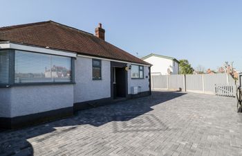 Seaside Retreat Holiday Cottage