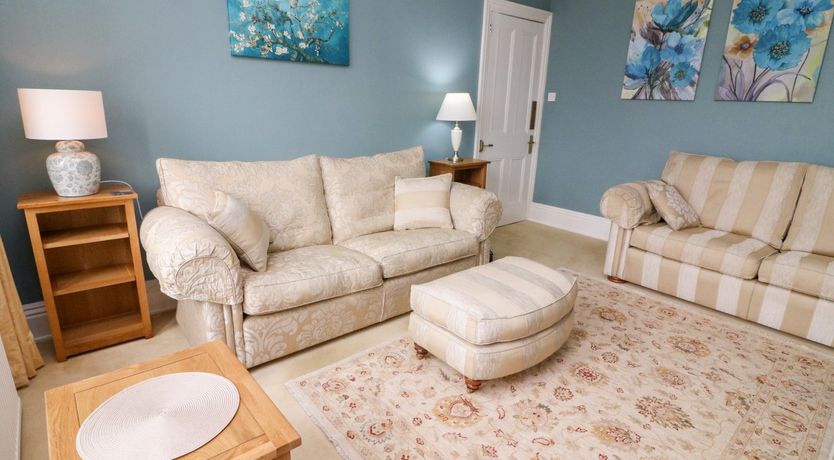 Photo of Heanor House