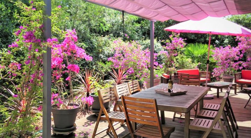 Photo of Les Bains Douche