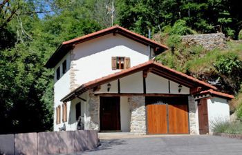 Uxaneko-errota Holiday Home